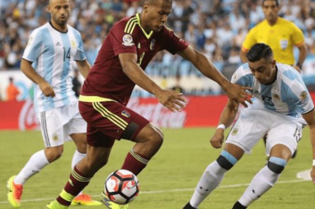 委内瑞拉与阿根廷同场竞技