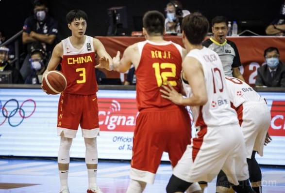 中国男篮VS日本男篮