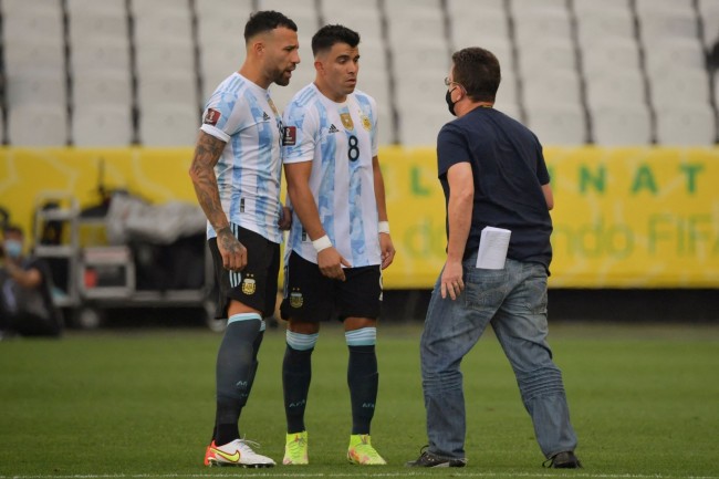巴西VS阿根廷的比赛因巴西卫生官员介入而中断