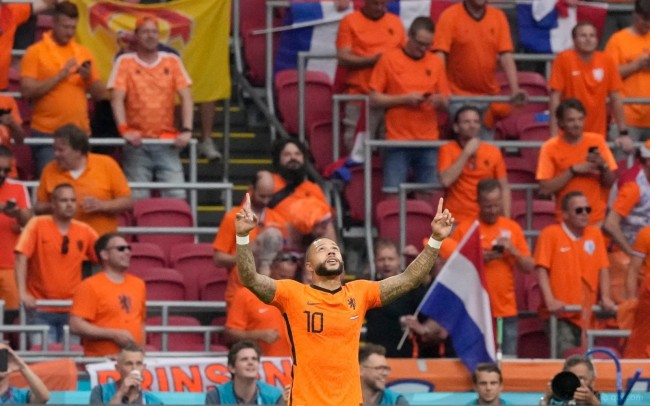 荷兰2-0奥地利