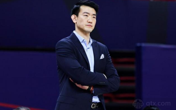 广厦男篮主教练王博