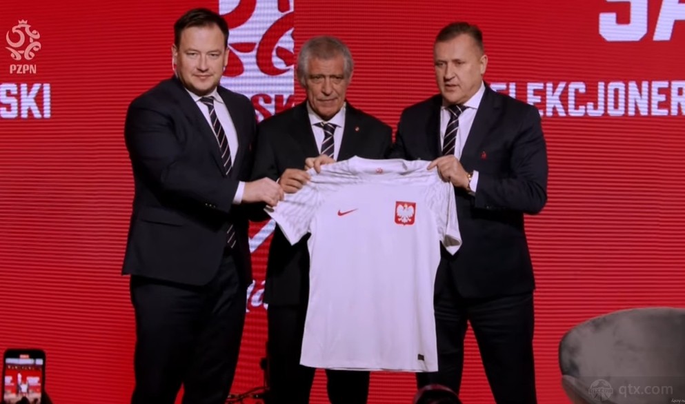 桑托斯出任波兰队主教练