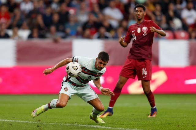 卡塔尔在友谊赛中1-3不敌葡萄牙
