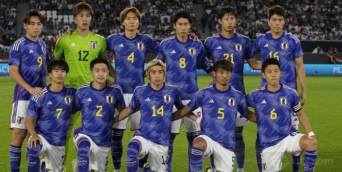 日本男足队员们