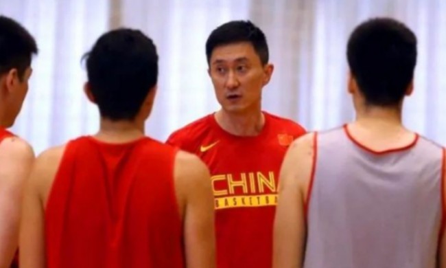 中国男篮现任主帅杜锋