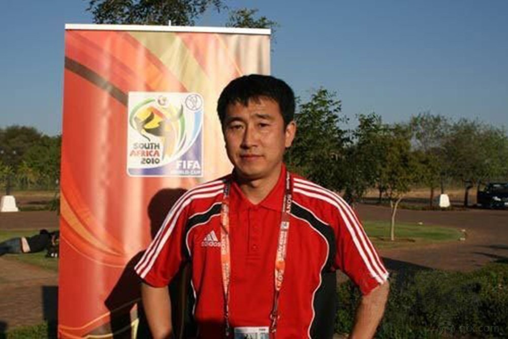 世界杯中国裁判第一人：陆俊