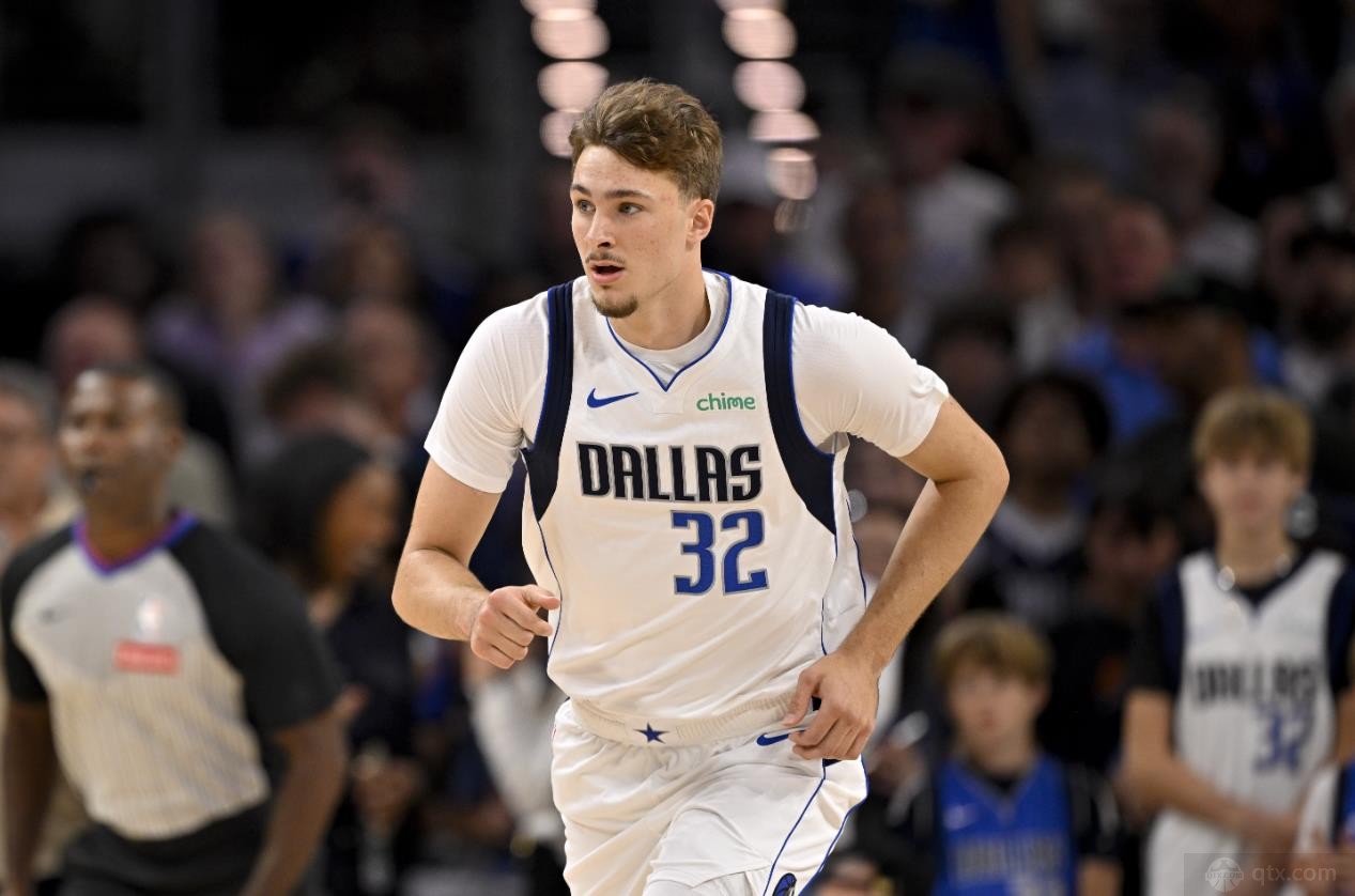 弗拉格NBA首秀32分钟0助攻