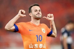 曝泰山队续约瓦科再生新变数 受限中超薪资帽