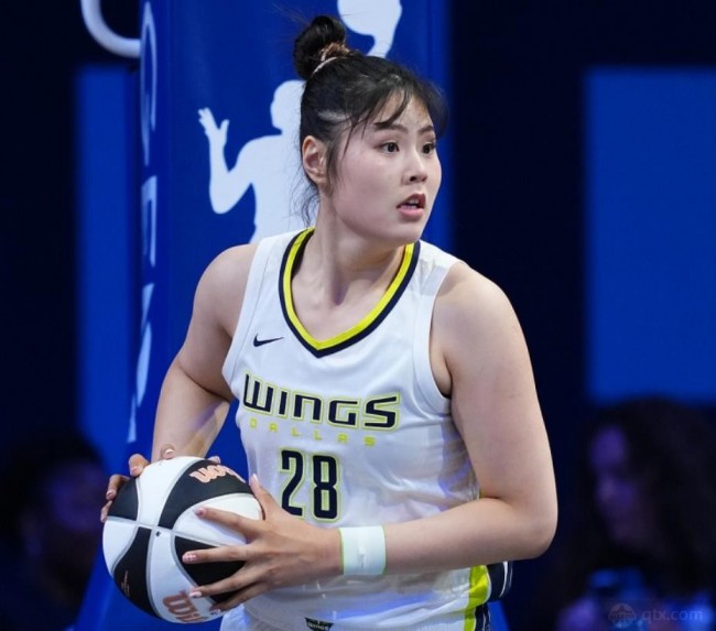 李月汝飞翼首秀出场时间创新高
