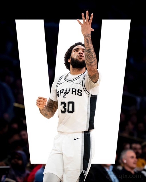 马刺客场132-119力克湖人