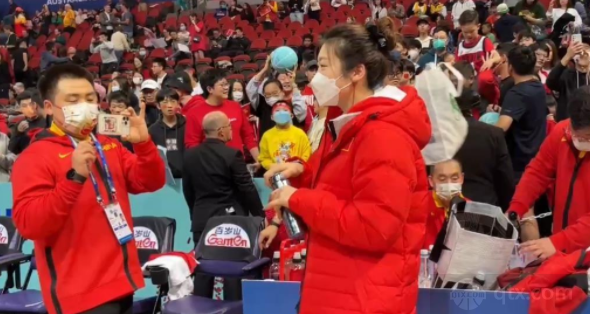 李梦继续缺席女篮世界杯决赛 未上场热身无缘中国女篮战美国女篮