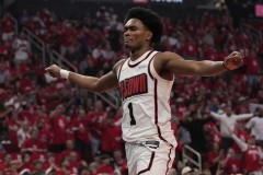 美媒排名NBA现役侧翼球员 詹姆斯领衔汤普森第十
