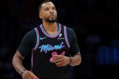 鲍威尔热火生涯前10场261分 打破詹姆斯队史纪录