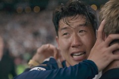 孙兴慜获热刺生涯首冠赛后动情痛哭 热刺斩获欧联杯