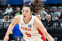 中国女篮李梦或将缺战世界杯半决赛对战澳大利亚女篮比赛 昨日对阵法国就已发烧