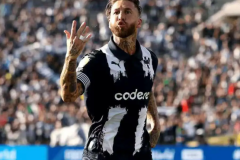 拉莫斯希望冬窗重返欧洲 这位后卫的雄心壮志依然未减