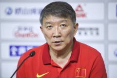 宫鲁鸣为亚洲杯女篮不敌日本揽责 坦言临场指挥不足