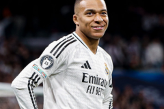 姆巴佩膝盖受伤 皇马核心将错过多场关键比赛