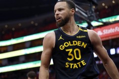 库里两战95分追平历史第一纪录 与乔丹并列