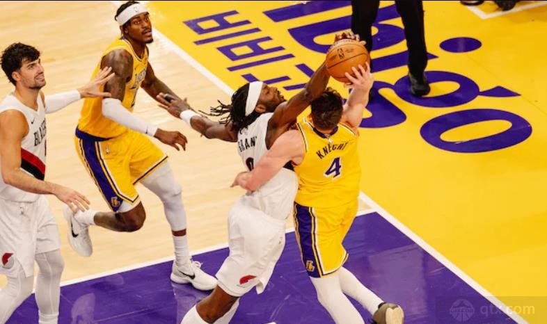 nba常规赛湖人123-115轻取开拓者