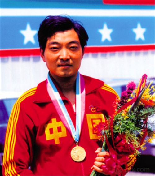 中国奥运冠军一人图片
