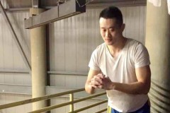 许家晗离开青岛男篮 球队1号位上目前只有王洪一人