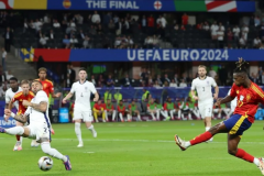欧洲杯决赛最新战报：西班牙2-1英格兰夺冠 尼科首开记录奥亚萨瓦尔绝杀