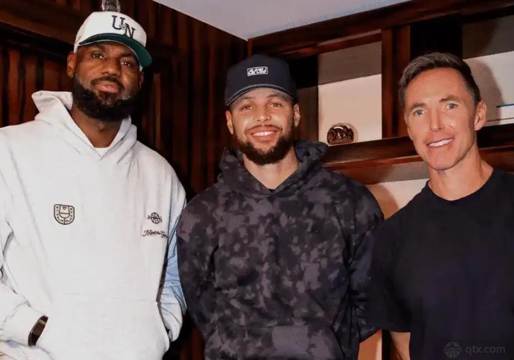 詹姆斯调侃库里毁了nba