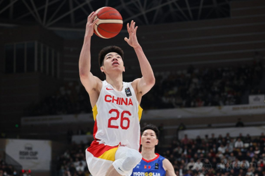 中国男篮球员朱俊龙
