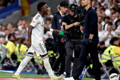 阿隆索愿执教利物浦 在皇马帅位出现危机