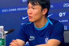 邓卓翔发布会怒怼球迷 三镇遭自家球迷嘘