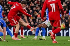 英超利物浦1-1桑德兰 范戴克再次失误