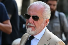 那不勒斯主席被指控财务造假 案件将于2026年12月2日开审