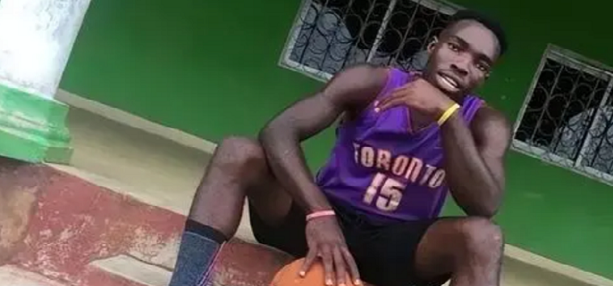 喀麦隆球手肯尼迪在nba打球吗