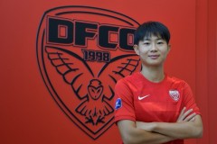 吴澄舒加盟法甲女足第戎 签约两年身穿15号球衣