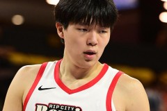 朱芳雨谈杨瀚森下放G联赛 开拓者以锻炼其为目的