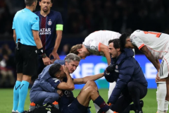 阿什拉夫受伤 伤势或极其严重