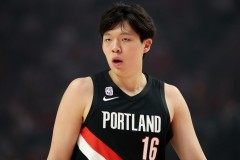 杨瀚森首次被弃用 赛季至今场均上场5.8分钟