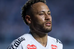 内马尔再次受伤 缺席桑托斯关键保级战