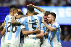 美洲杯揭幕战阿根廷2-0加拿大 阿尔瓦雷斯破门梅西助攻