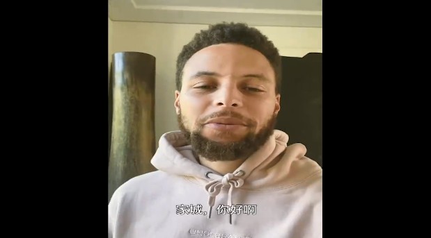 库里录视频鼓励独臂少年张家城