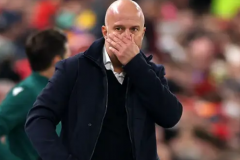 斯洛特与利物浦高层谈话 俱乐部将继续战斗下去