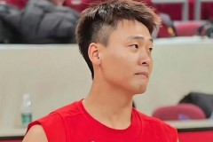 中国男篮带13名球员赴韩国备战世预赛 赵睿在列