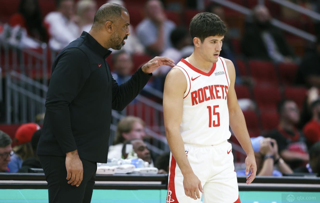 nba季前赛火箭133-115大胜老鹰