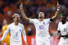 奥地利和法国足球哪个厉害 法国队群星璀璨实力占优