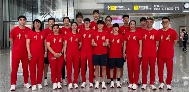 中国女篮团队已经抵达杭州亚运村