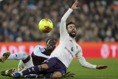 B费预计缺阵6场比赛 首次因伤长期缺阵