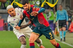 意甲热那亚2-2佛罗伦萨 德赫亚扑点+失误 科隆博破门