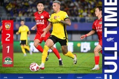 中超青岛西海岸2-1河南队 戴维森、卢斯破门 迈达纳染红
