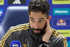 曝阿莫林上任之初引援就出现分歧 与高层彻底决裂